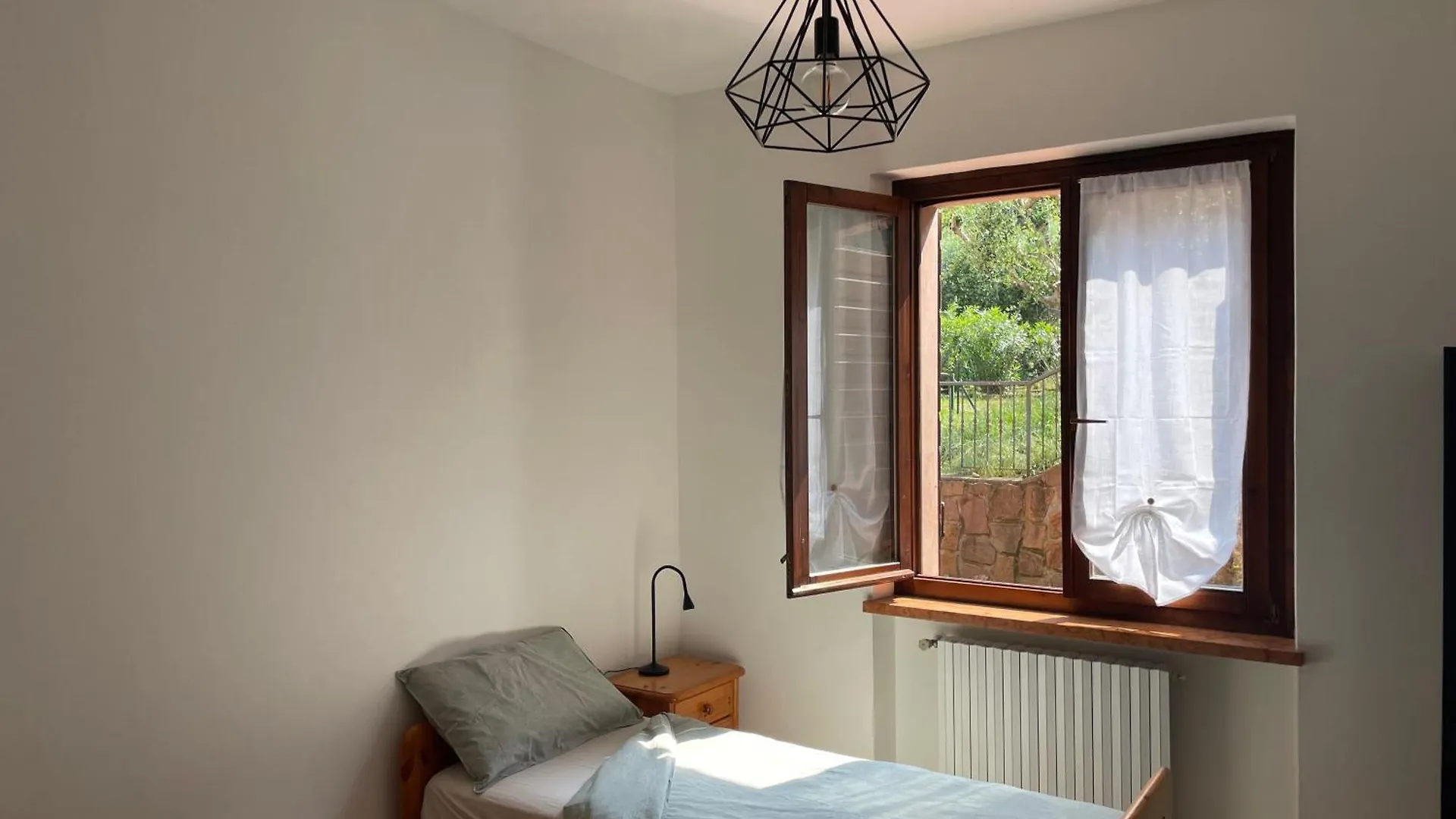 Апартаменты The Window On The Valdadige Sport And Nature Cercino